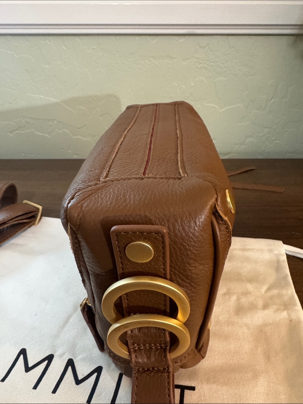 Hammitt Doxie Medium in Mahogany Pebble. - Picture 7 of 12